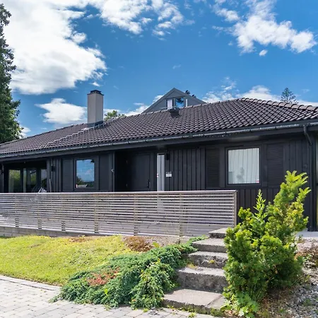 Relaxed Getaway With Heated Swimming Pool * Oslo