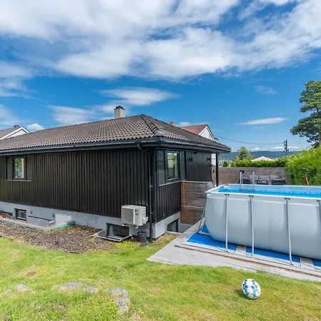 Relaxed Getaway With Heated Swimming Pool Oslo